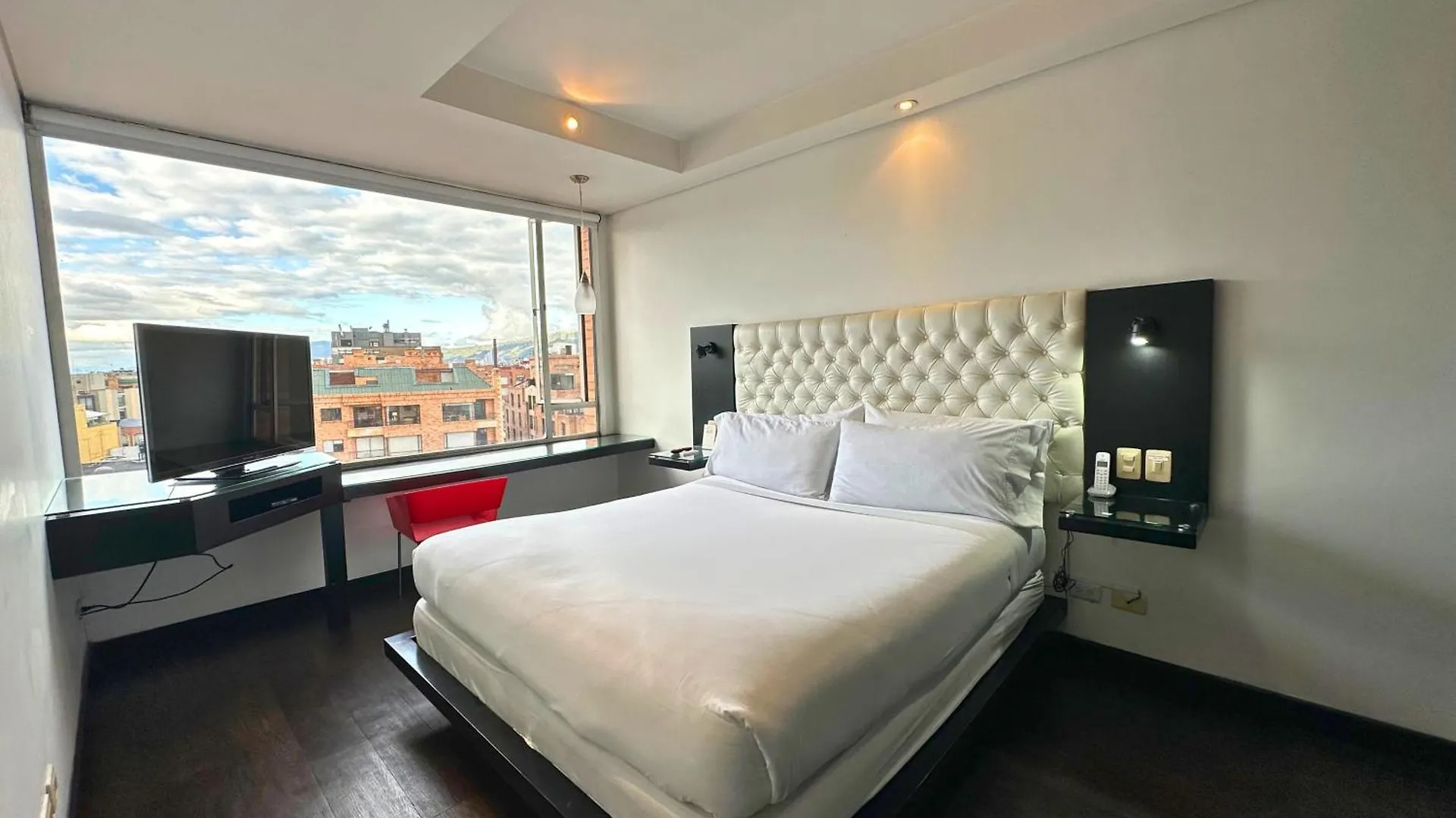 בוגוטה Hotel 104 Art Suites