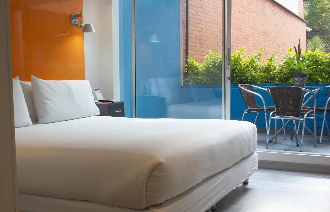 בוגוטה Hotel 104 Art Suites