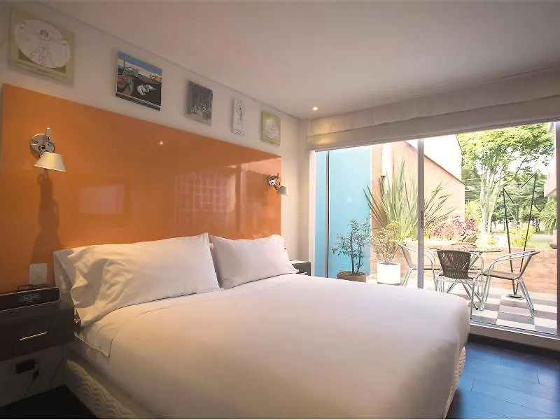 Hotel 104 Art Suites Bogotá 4*,
